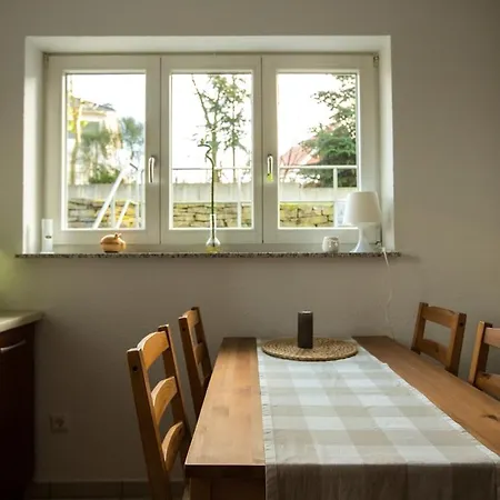 アパート Bei Bo In レスラート